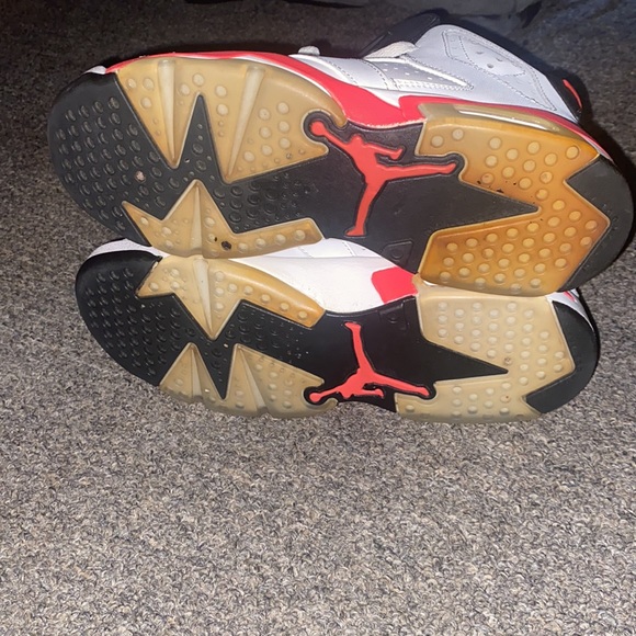 Air Jordan 6 Retro Low BG ‘Infrared’ Size 5Y - Picture 4 of 6